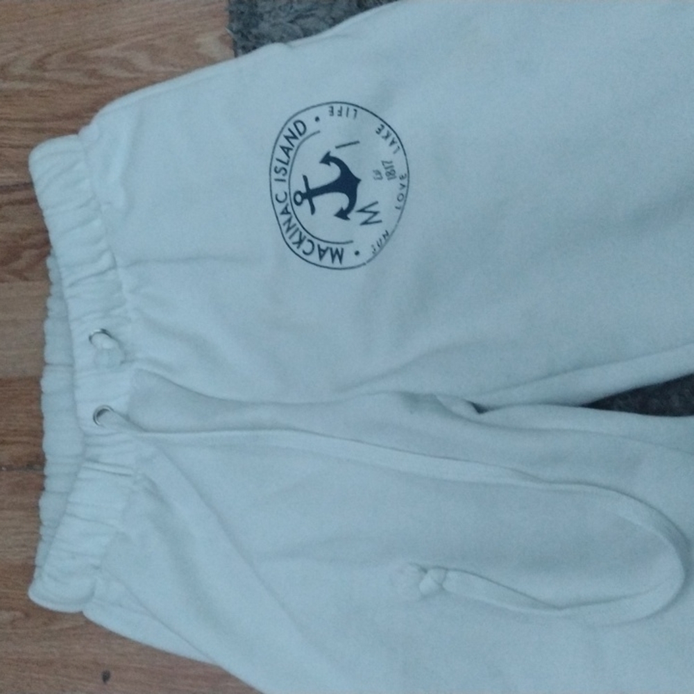 sweatpants